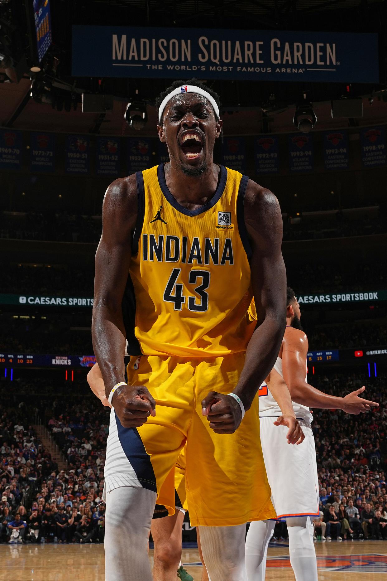 乐鱼体育平台比赛局势复杂首场状态出色，法国队观众沸腾！，西亚卡姆重返赛场比赛高潮迭起的简单介绍